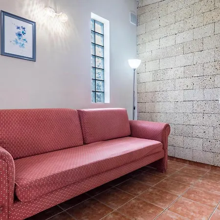 La Ganania Apartment *